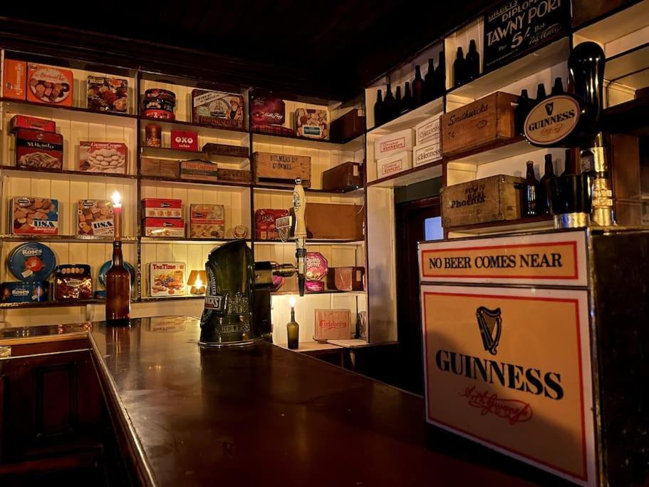 Tw O Connell Old World Irish Pub Cahersiveen Exterior foto